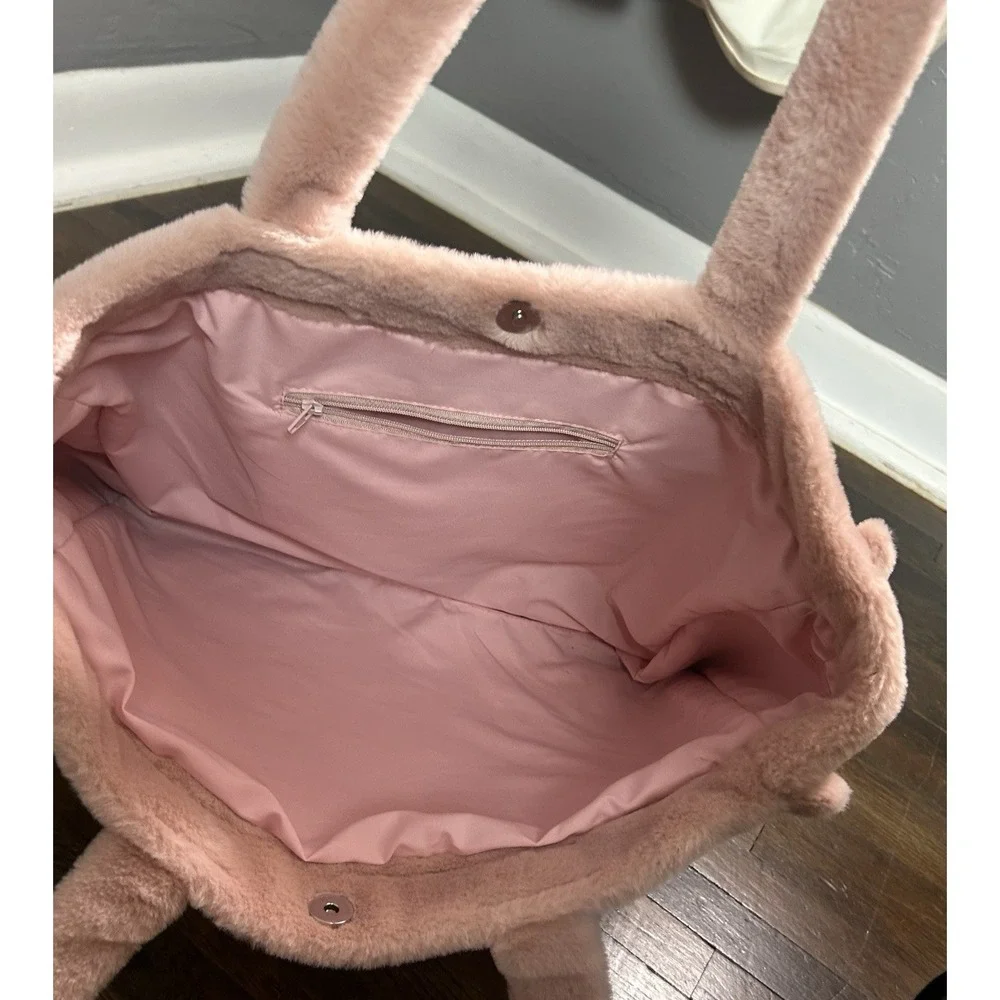 Women's Minky Coutour Pink Plush Soft Annie Tote Bag Washable Zip Picket Inside